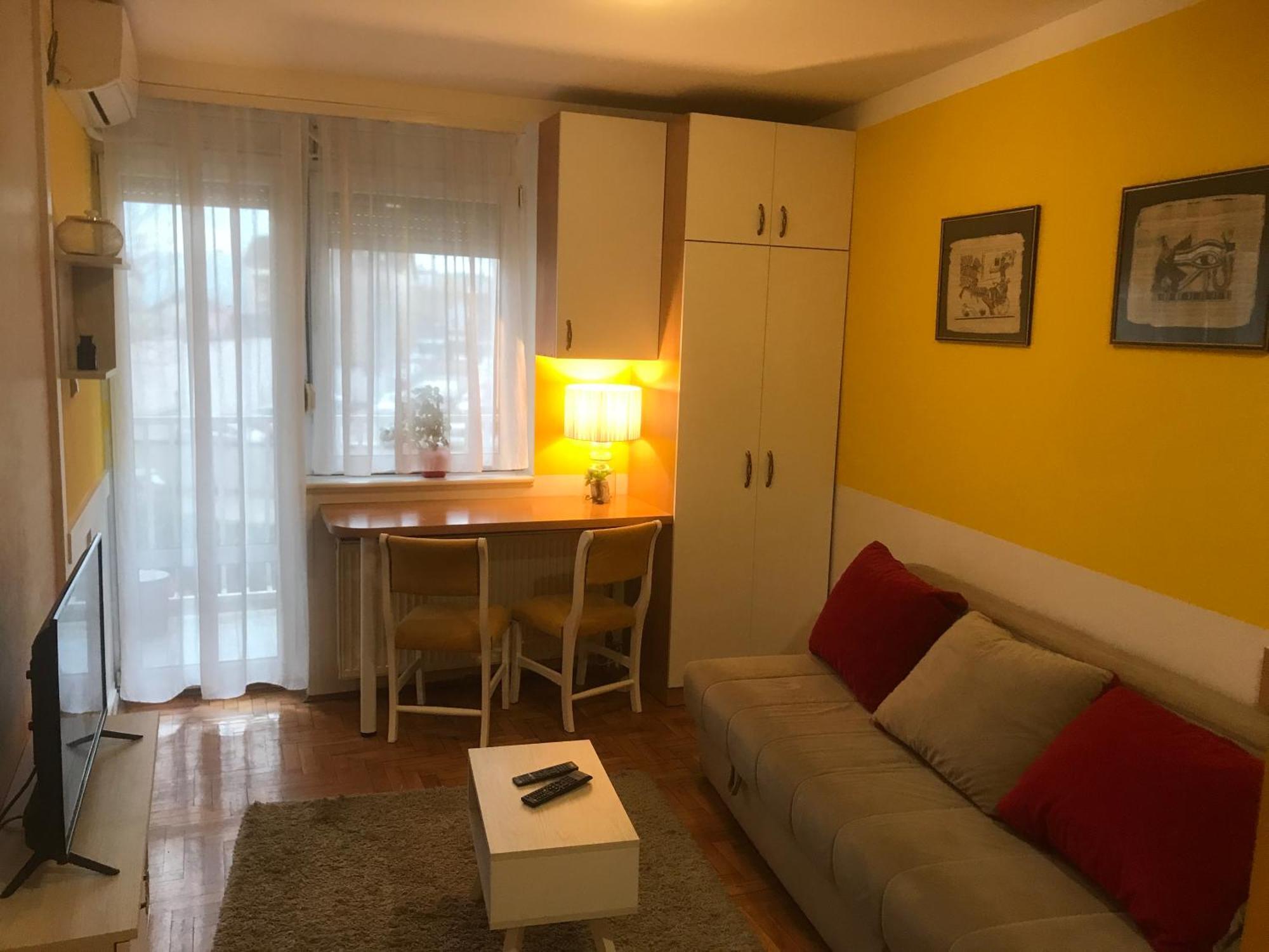 Tina Sajam Studio Novi Sad Eksteriør billede